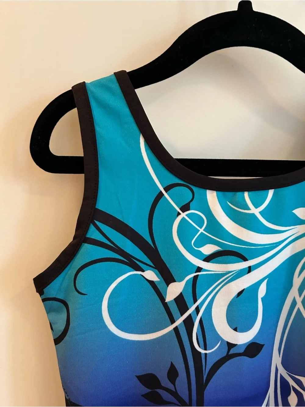 Danskin Now Girls Gradient Teal to Purple Floral Gymnastics Leotard - S (6/6X)